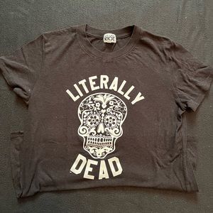 Black T-shirt with skull design. In great condition.